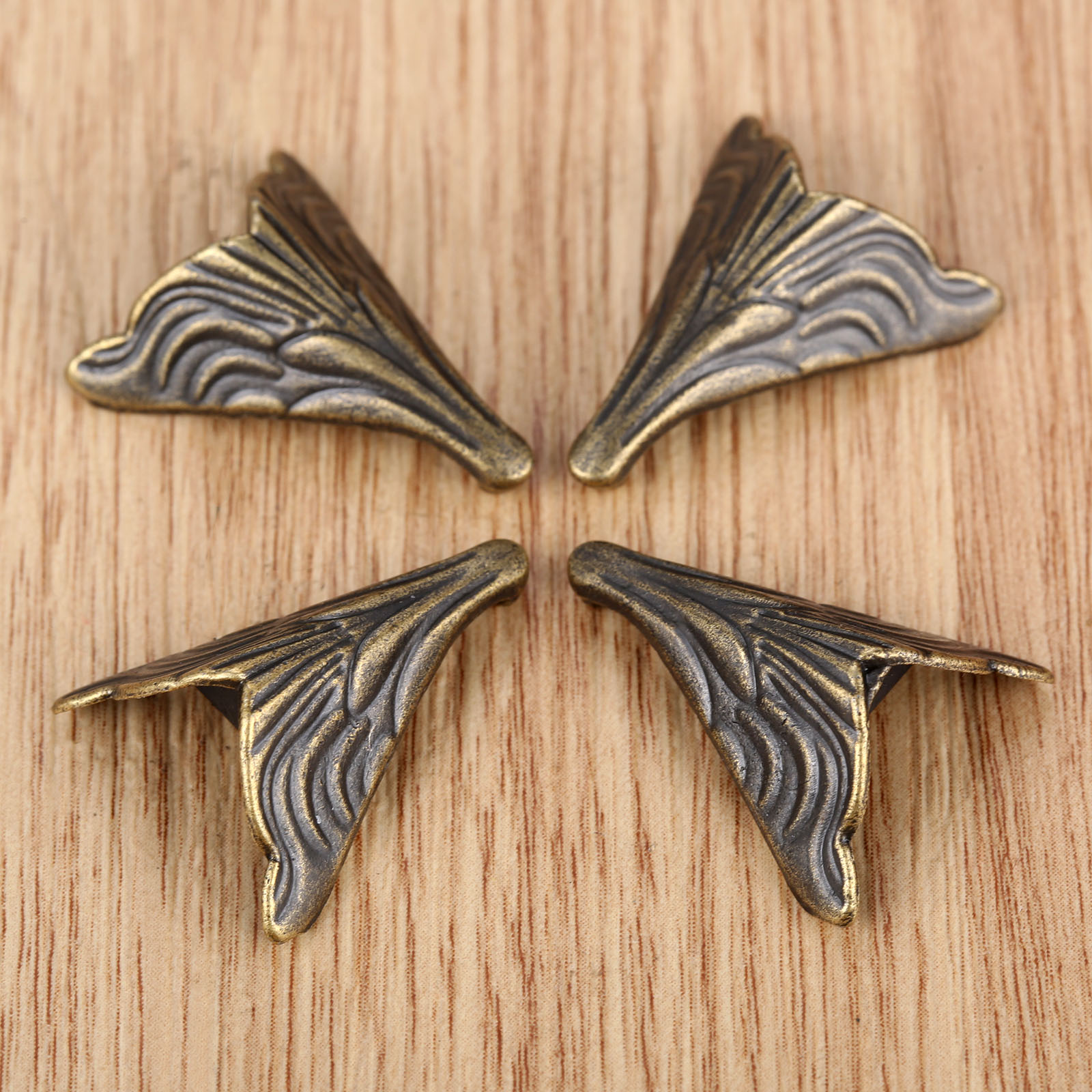 Woodworking Ebook - Protecteurs d'angle bête en bronze antique,